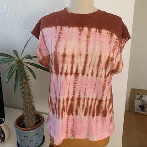 Universal Thread | Rust, pink and white tie-dye 100% cotton t-shirt; size Large